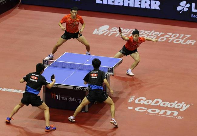 2017年11月10日，德国，2017德国乒乓球公开赛男双赛况。