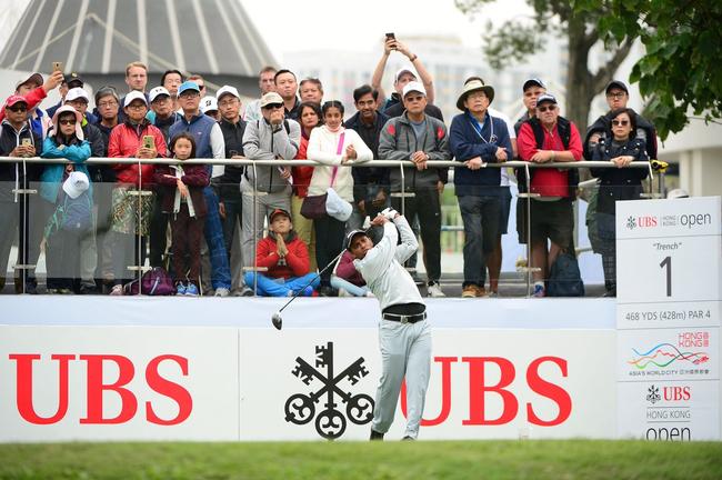 乔拉席亚领先一杆冲冠