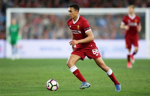 阿诺德接受采访