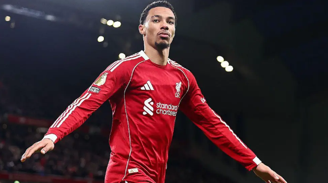 埃基蒂克连续两轮梅开二度