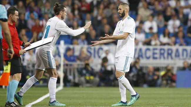 贝尔替补出场本泽马，依然没有说服力的表现