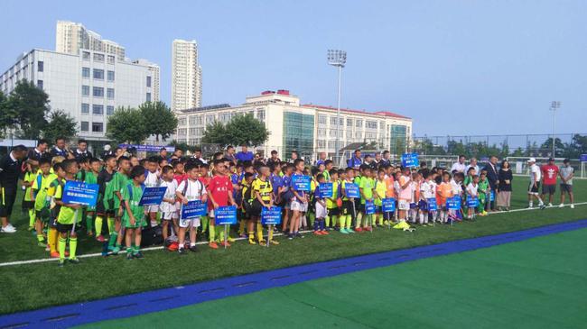 国奥杯青少年足球邀请赛打响