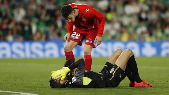 [¨西班牙人]西人被同块石头绊倒11次〖西班牙〗!没它武磊早进欧战了