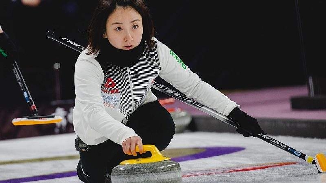 日本冰壶美女出征信心百倍期待北京冬奥夺奖牌