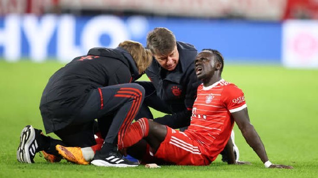 马内在德甲比赛中受伤 塞内加尔球迷提心吊胆！