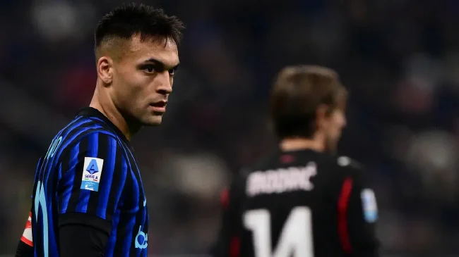 国米前卫劳塔罗-马丁内斯受伤