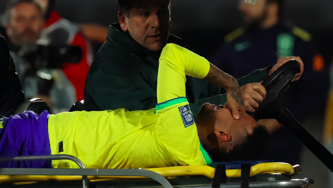 世预赛-内马尔伤退努涅斯传射 巴西0-2乌拉圭