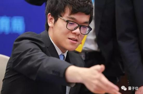 柯洁在比赛中