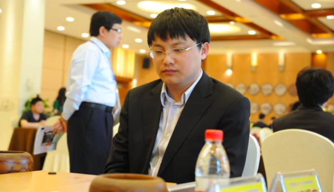 老将胡耀宇的新梦想:下棋和写作是两个重要元素