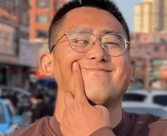 三次被癌症打倒的北体大男生 活成了网红超人