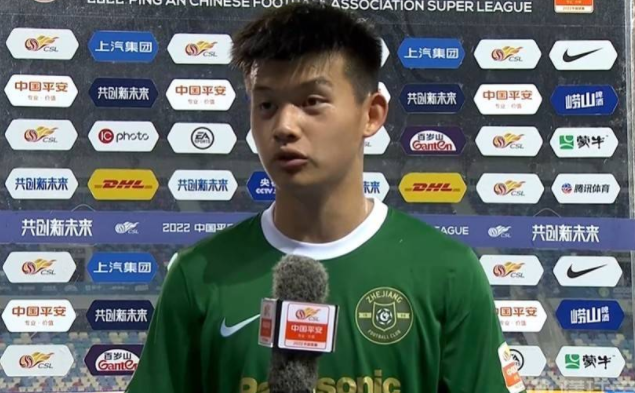 中超第20轮,浙江队2-1逆转击败天津津门虎,赛后浙江队后卫刘浩帆接受