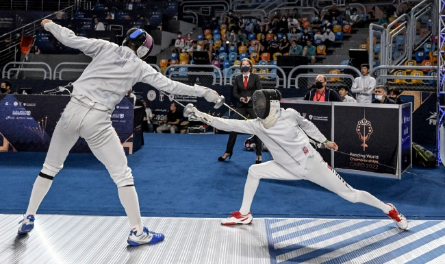 男子重剑团体赛中国与日本争进4强
