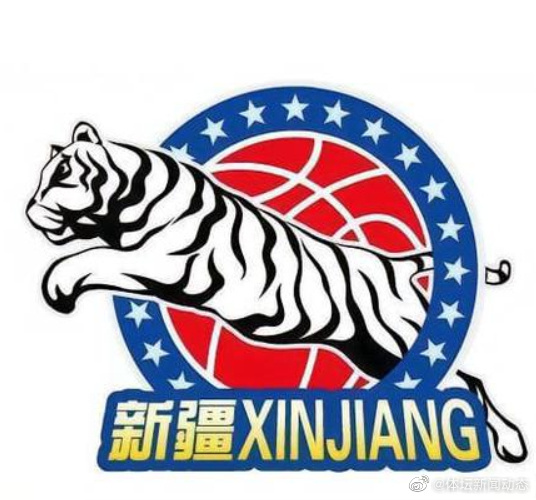 新疆男篮将一皆钞票捐出