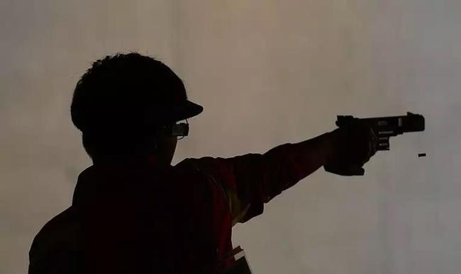 中国射击队目前正在北京进行集训