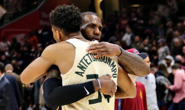 詹姆斯与字母哥巅峰对决 湖人客场挑战雄鹿激战在即