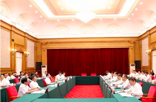 黑龙江省与国家体育总局座谈会在哈尔滨举行