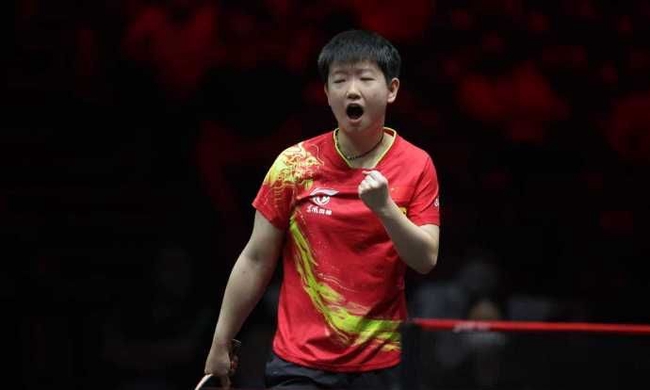 2022年WTT新加坡大满贯赛孙颖莎王曼昱进4强 国乒确保女单冠军！
