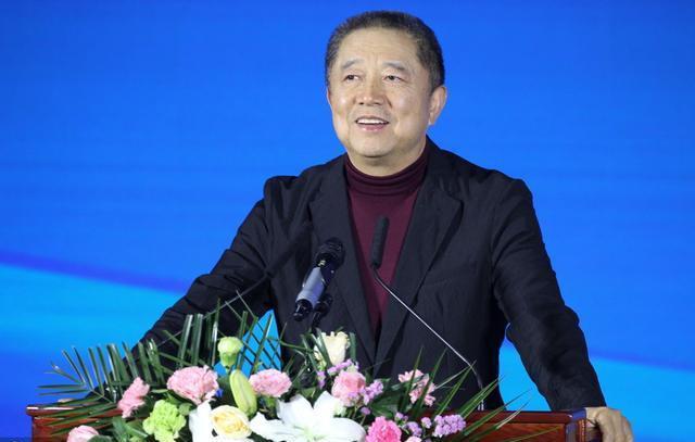 建业老板:别人投英超赚钱 我投资一年亏十个亿