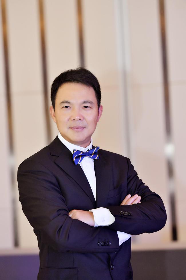 上海盛大汽车服务集团董事长叶再长