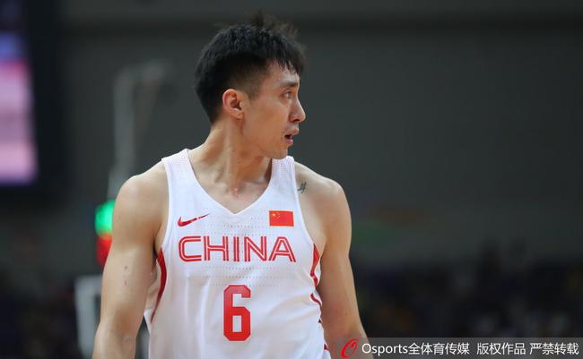 赵泰隆在比赛中命中了两记关键三分