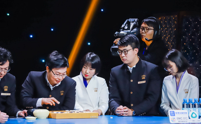 城围联创新的围棋接力赛制