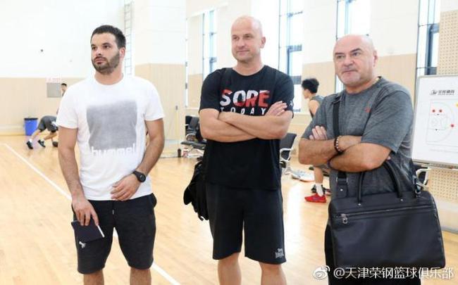 天津队全新教练组