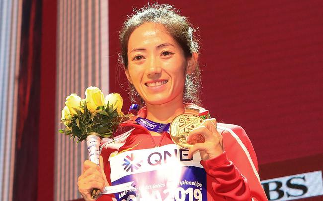 梁瑞夺得世锦赛女子50公里竞走金牌
