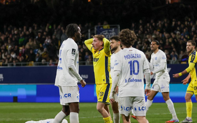 波城 2-2 格勒诺布尔