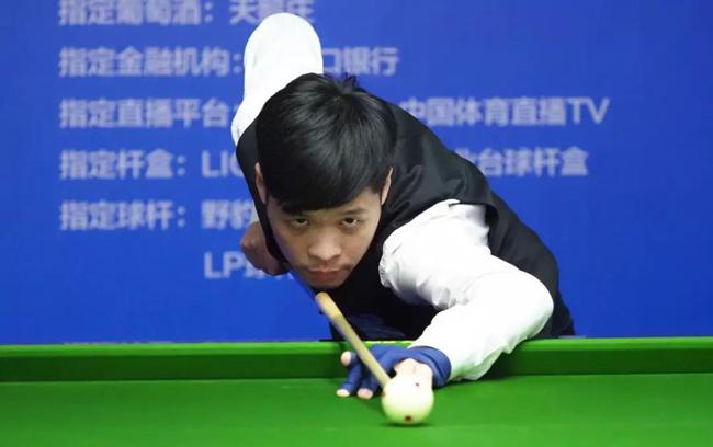 大师赛邯郸站8强:张堃鹏连胜 代勇邱炮谋连克强敌_台球_新浪竞技风暴