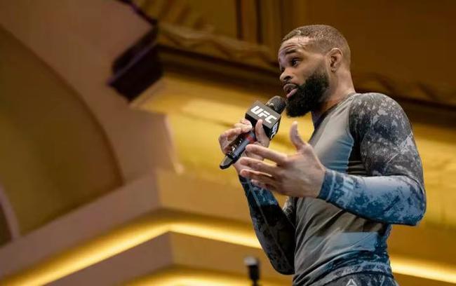 教练:伍德利正在找回动力 2021将是精彩的一年