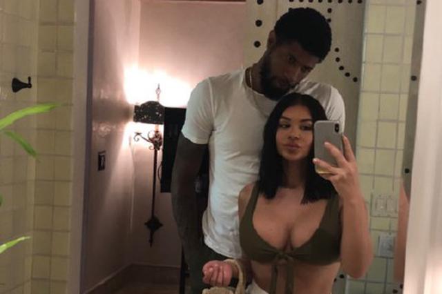 忙得没空钓鱼!泡椒休赛期玩嗨了 女友疯狂秀恩爱