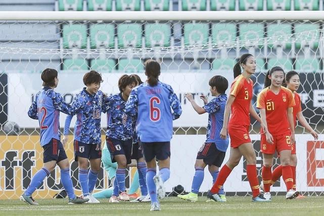 日本女足3-0完胜中国女足