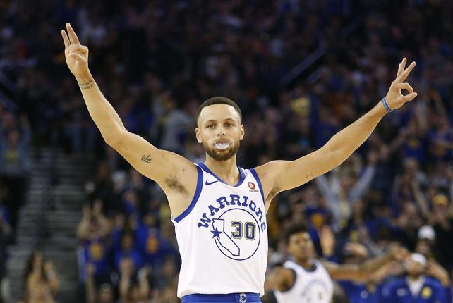 勇士第三节再次爆发