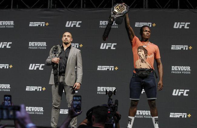 阿迪萨亚VS维泰克尔的冠军头衔统一战将在10月6日打响