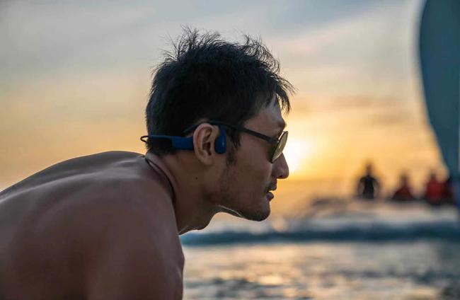 不同领域品牌的跨界合作 韶音与Speedo做到了极致