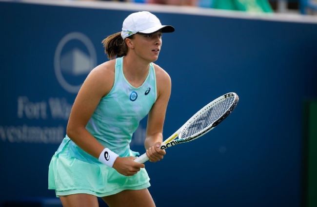 斯瓦泰克夺赛季第50胜进16强 科娃复仇哈勒普伤退