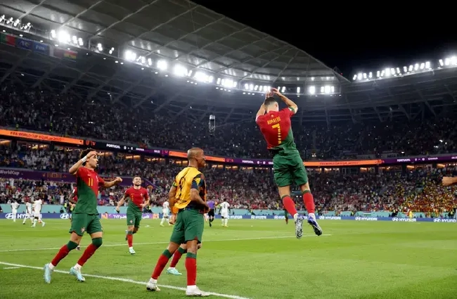 世界杯-C罗进球创历史B费2助攻葡萄牙3-2胜加纳