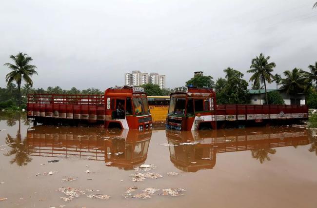 印度喀拉拉邦遭遇洪灾