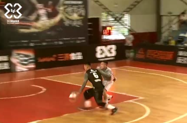 闫帅击败吴碧泰