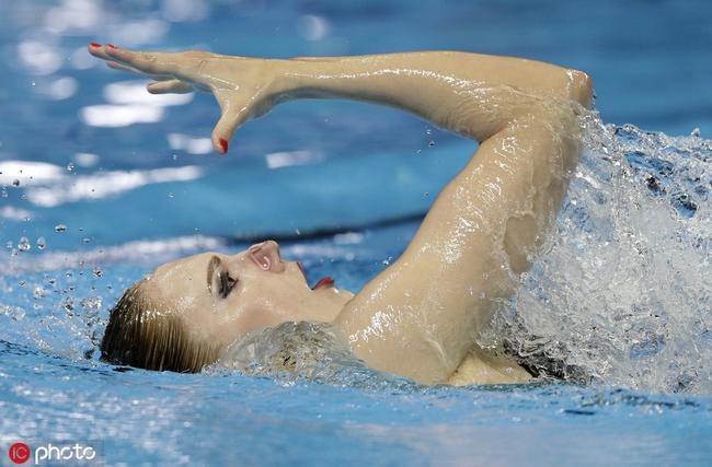 赛进行了花样游泳单人技术自选决赛,俄罗斯选手科勒什尼琴科卫冕成功