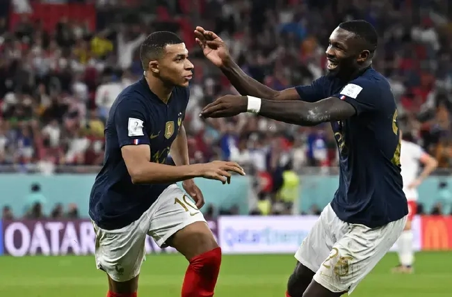 [世界杯] 姆巴佩1传2射 吉鲁进球 法国3-1淘汰波兰