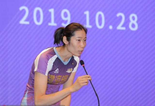 朱婷:天津女排具备冠军氛围 排超展中国女排风采 亚博体育资讯 第1张-亚博体育导航 朱婷:天津女排具备冠军氛围 排超展中国女排风采