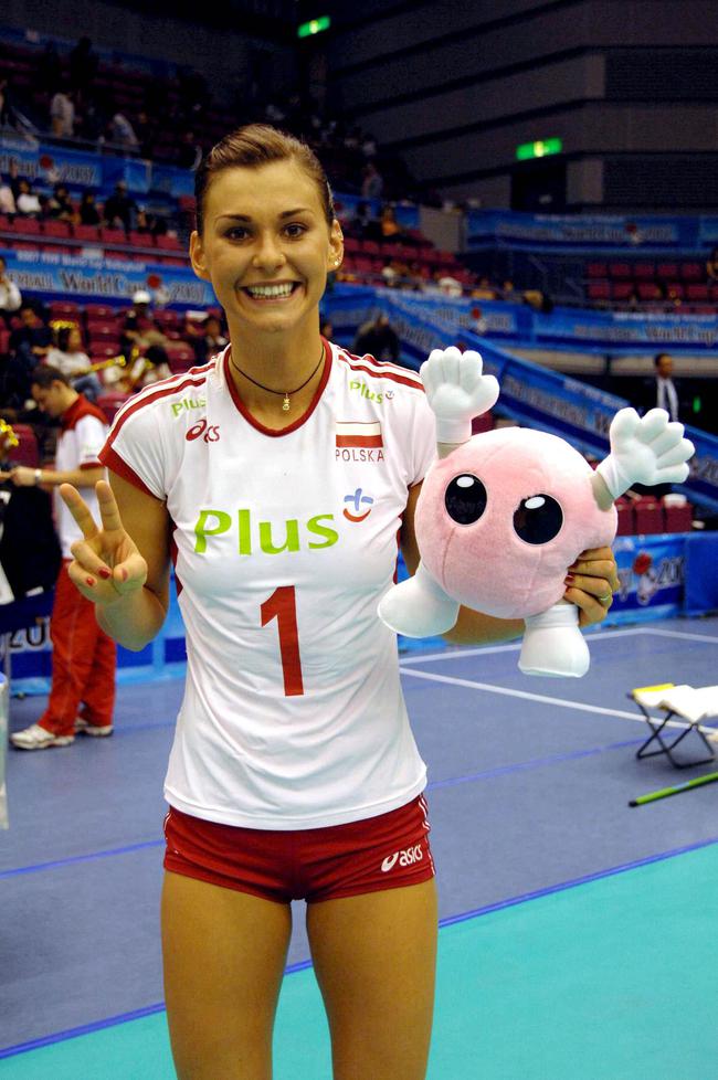 波兰女排花蝴蝶宣布退役曾随郎平夺得联赛冠军