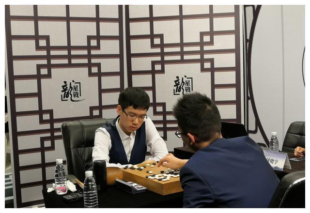 赵晨宇在比赛中