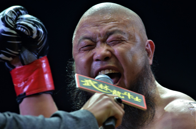 武林龙斗士拳王争霸赛兰考站圆满成功