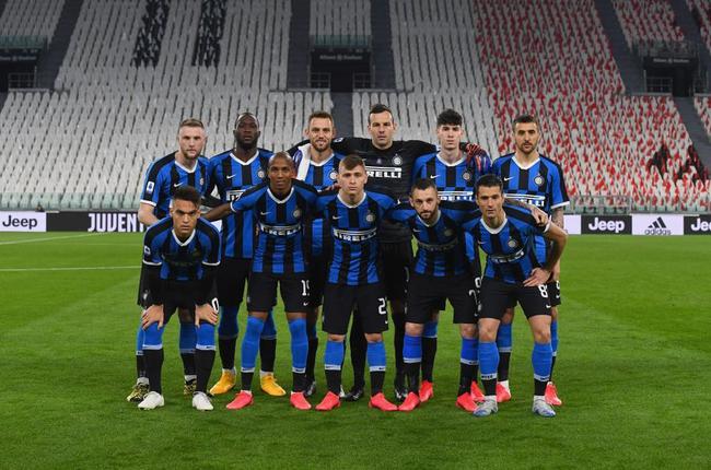 卢卡库:国米全队25日核酸检测 学詹姆斯买了1神器