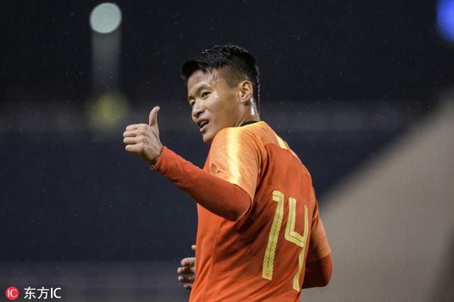 林良铭不断进步