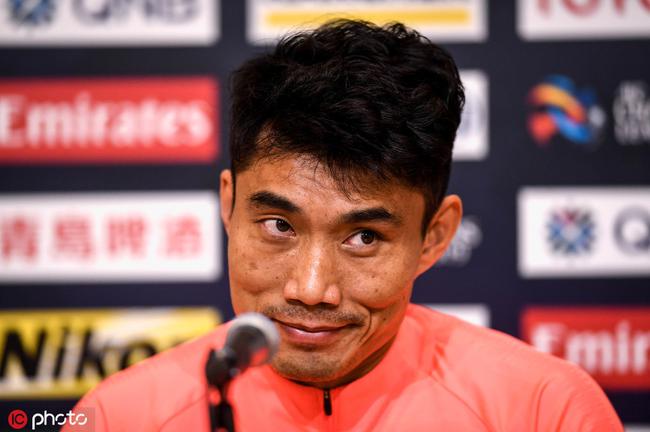 郑智出席赛前新闻发布会