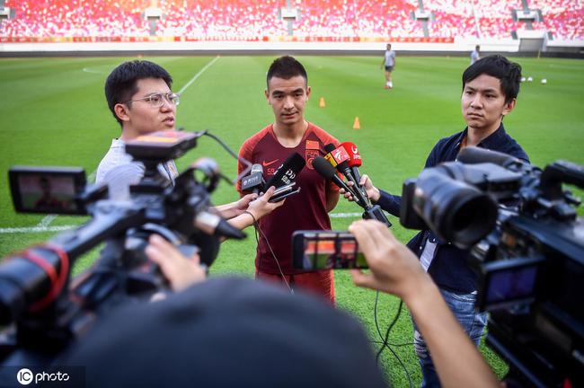 (¨鲁能)时隔5年再入国足刘彬彬褪去稚气《¨入选》 1特点被里皮看重