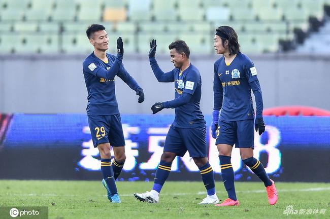 足协杯-雷鸟日夫科维奇梅开二度 富力6-1苏州晋级